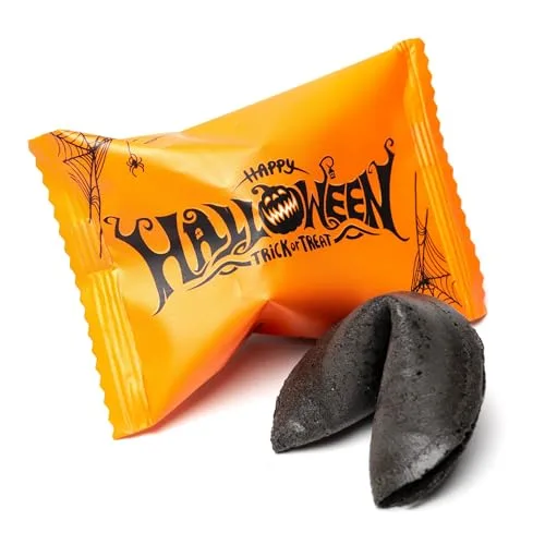Lucky Treats - Halloween Süßigkeiten - Schwarze Glückskekse mit Komplimenten und Zitaten in Deutsch & Englisch - 25 Stück - Perfektes Gastgeschenk & Süßes oder Saures