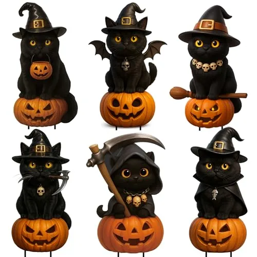 ILMFMY Halloween Gartendeko Katzen 6er Set – Schwarze Katzen Figuren in verschiedenen Posen mit Hexenhut, Kürbis & Besen – wetterfeste Outdoor Deko mit Ständer für Garten, Terrasse & Party